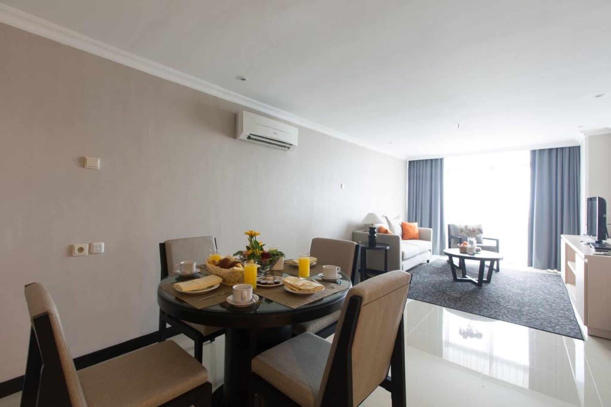 Kristal Aparthotel